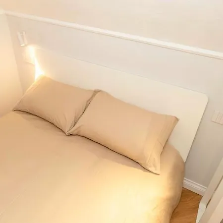 Loft Boutique Lägenhet *