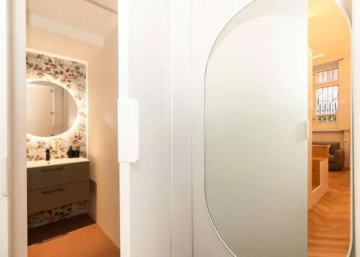 Loft Boutique 아파트 *