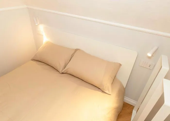 Loft Boutique 아파트 *